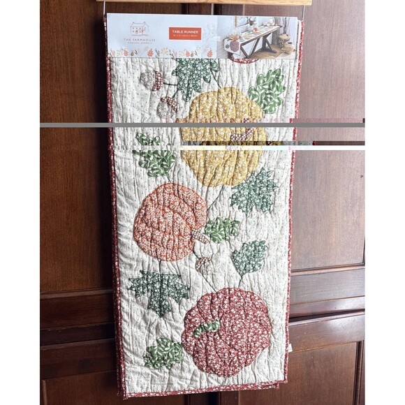 The Farmhouse Rachel Ashwell Quilted Reversible Table Runner 16x72 Thanksgiving - Picture 3 of 7